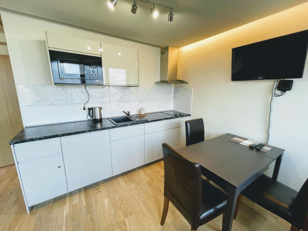Central Apartment パランガ エクステリア 写真