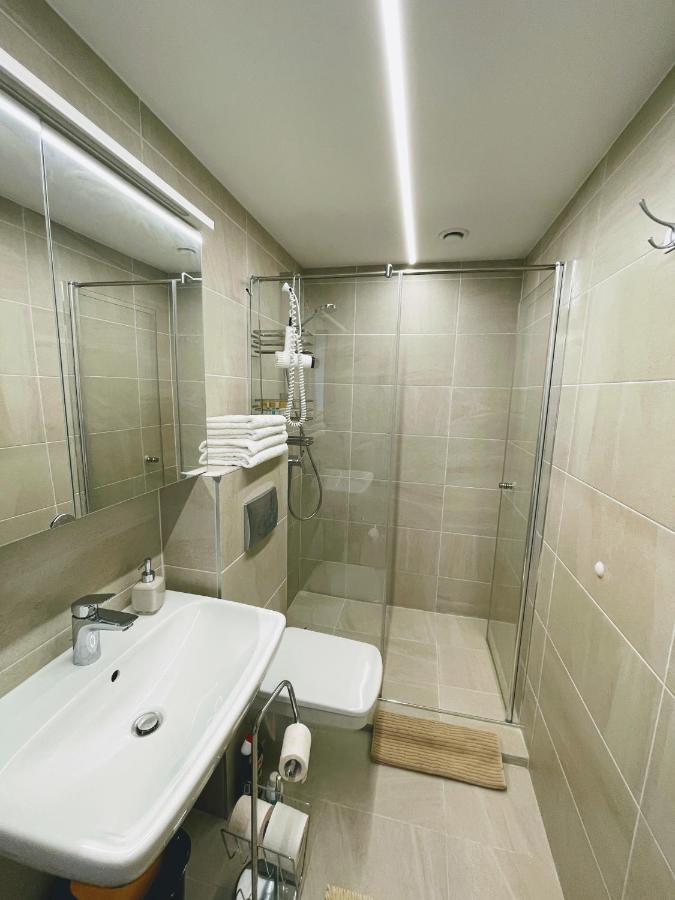 Central Apartment パランガ エクステリア 写真